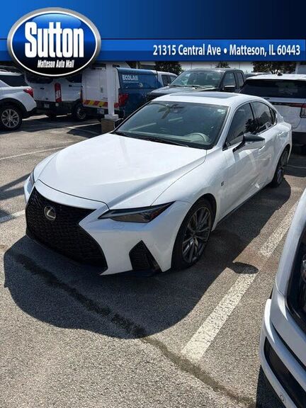 2021 LEXUS IS