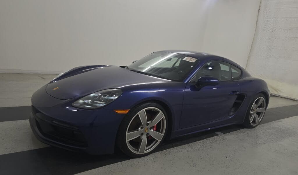 2022 PORSCHE 718