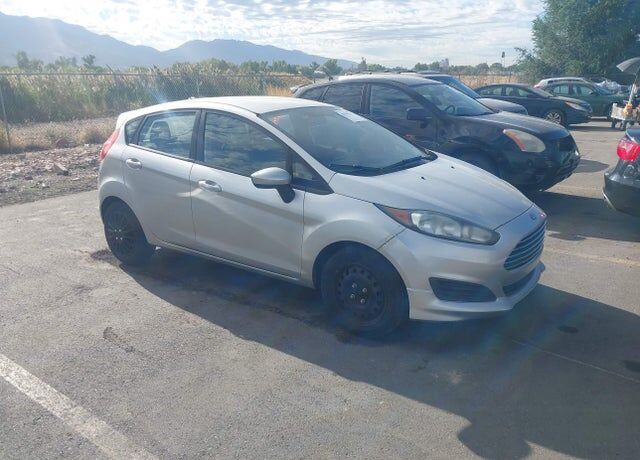 2016 FORD Fiesta