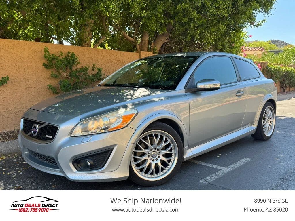 2011 VOLVO C30