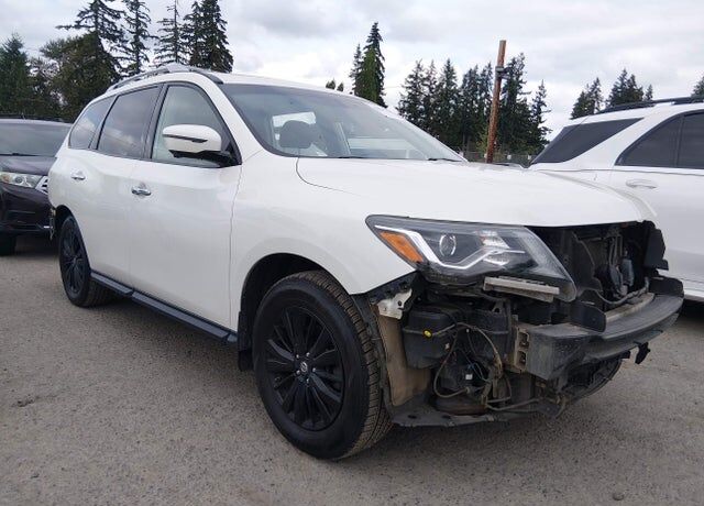 2018 NISSAN Pathfinder