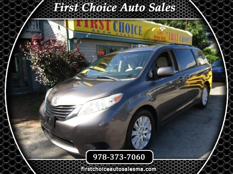 2012 TOYOTA Sienna