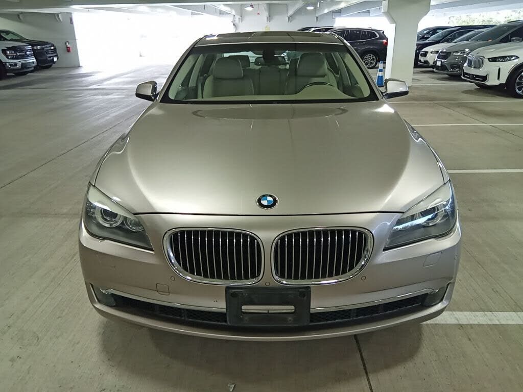 2009 BMW 750i