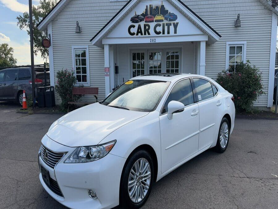 2015 LEXUS ES