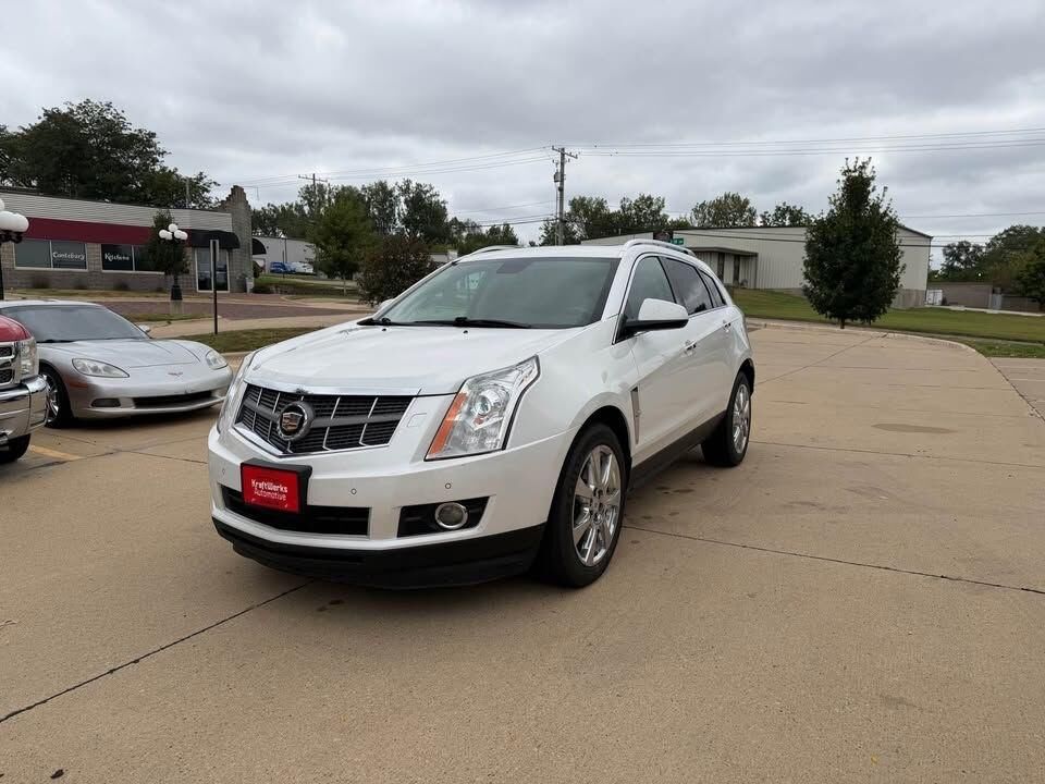 2011 CADILLAC SRX