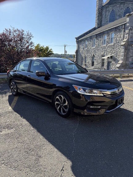 2017 HONDA Accord