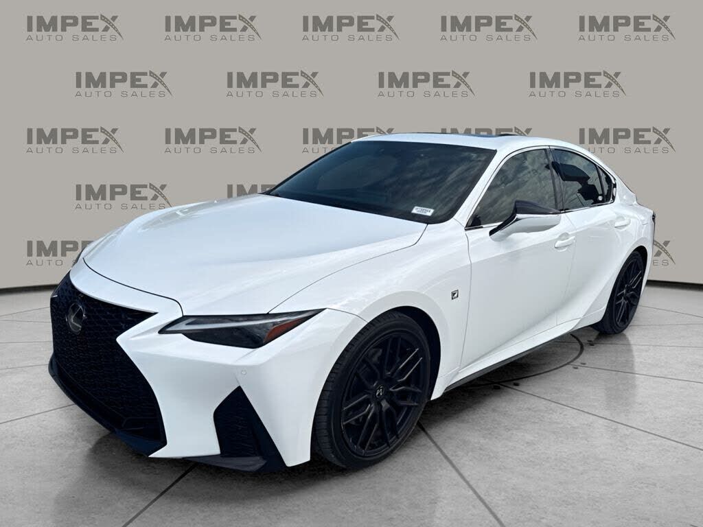 2023 LEXUS IS