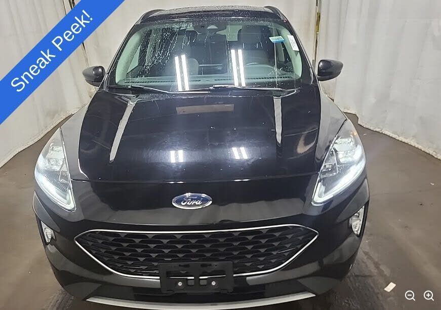 2021 FORD Escape
