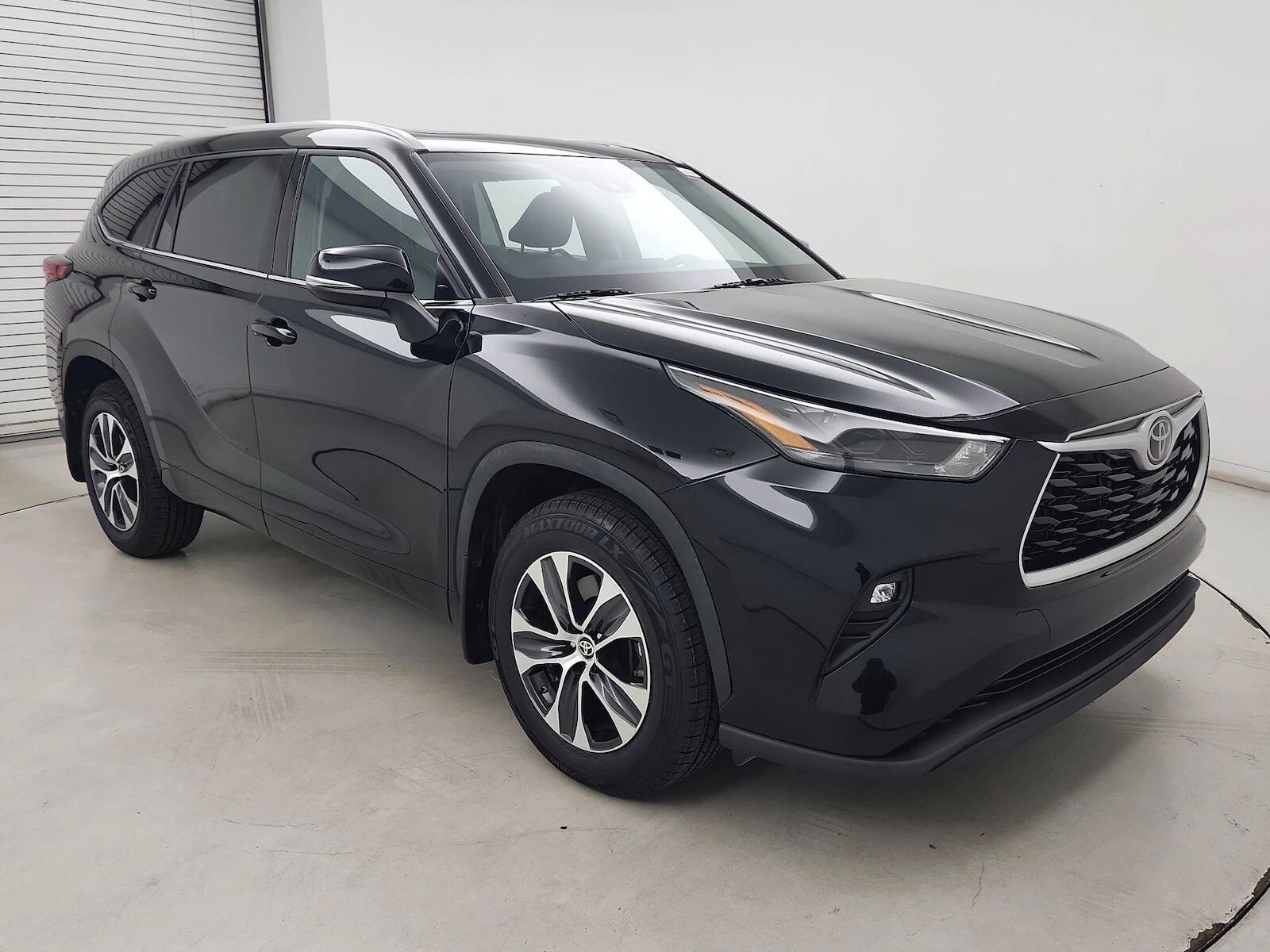 2022 TOYOTA Highlander