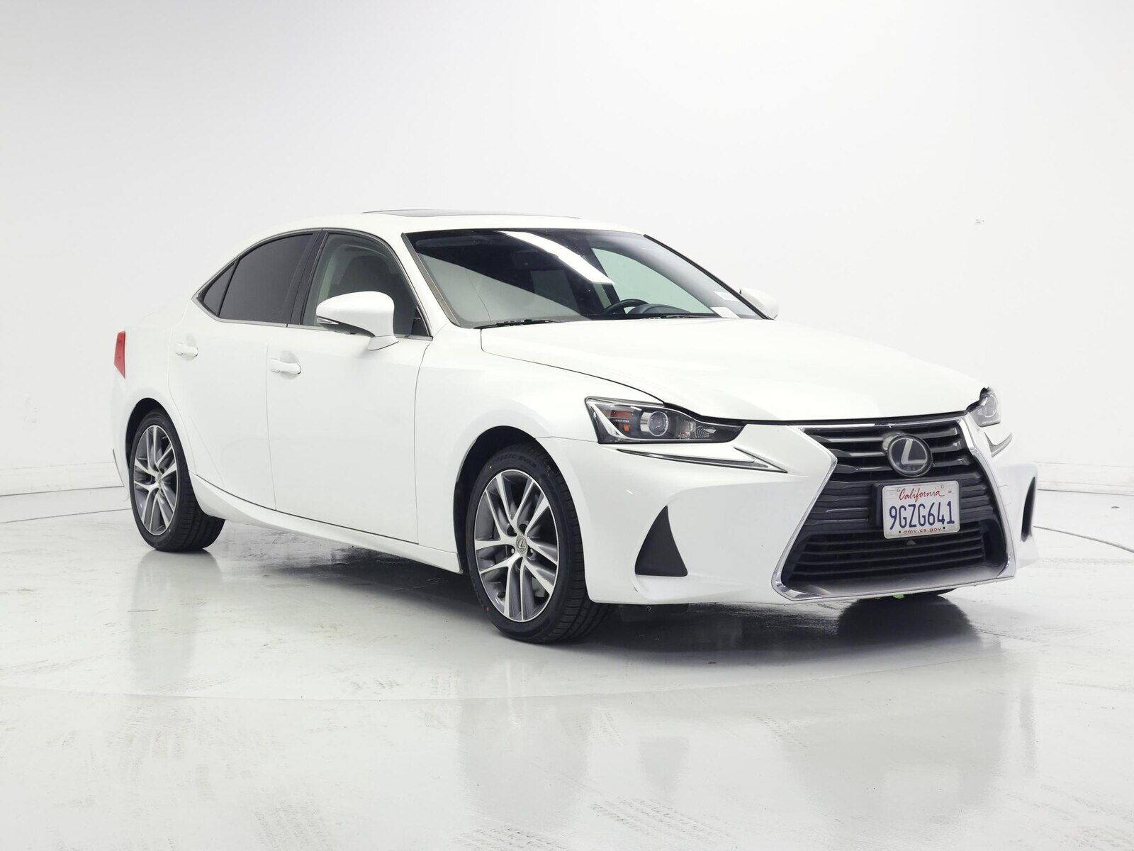 2019 Lexus IS