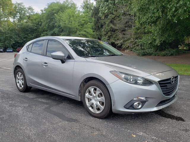 2016 MAZDA Mazda3