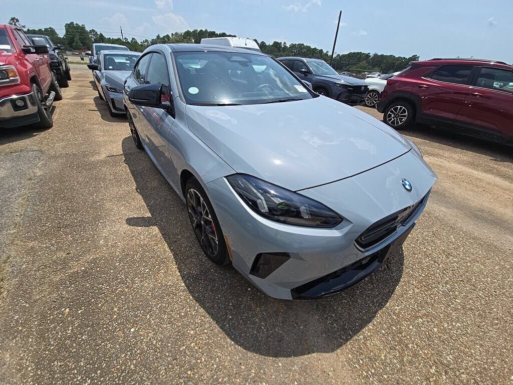 2026 BMW M235