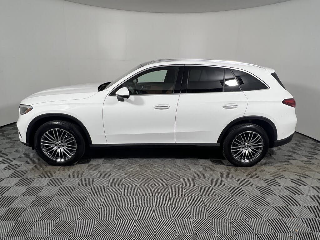 2024 Mercedes-Benz GLC-Class