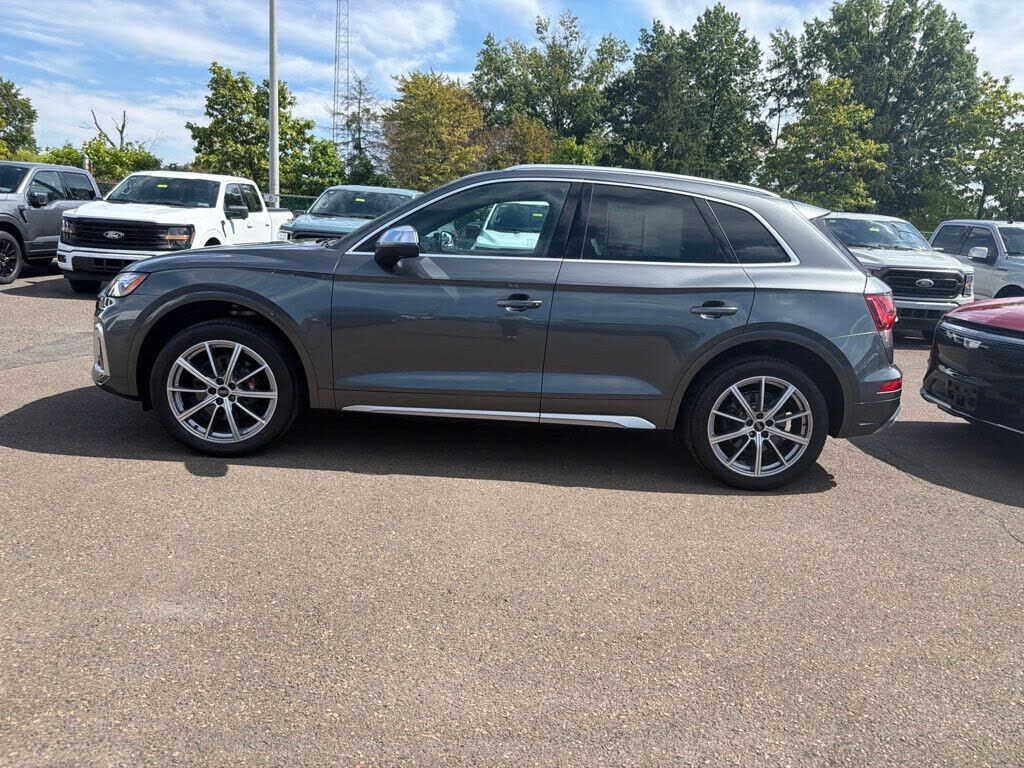 2023 Audi SQ5