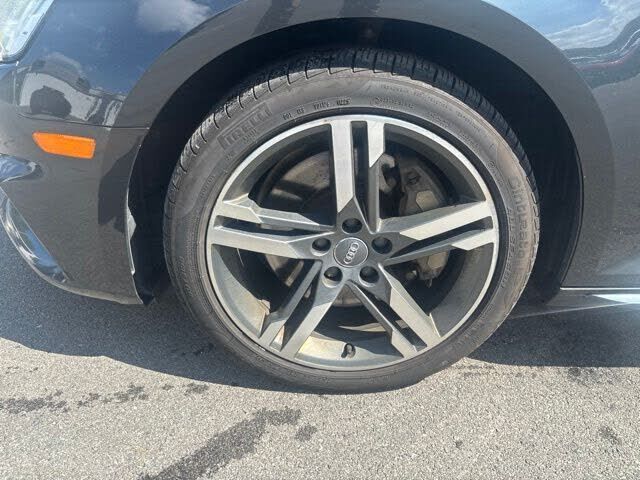 2017 Audi A4