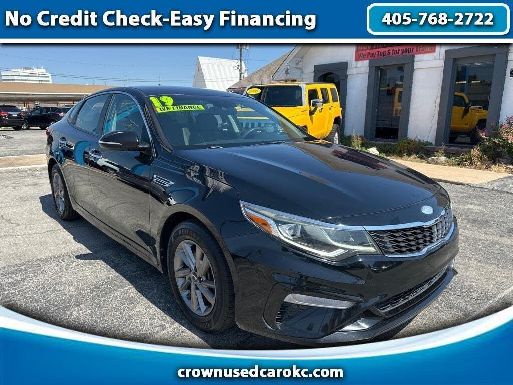 2019 KIA Optima