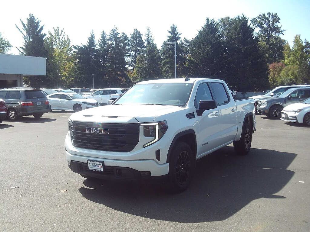 2025 GMC Sierra