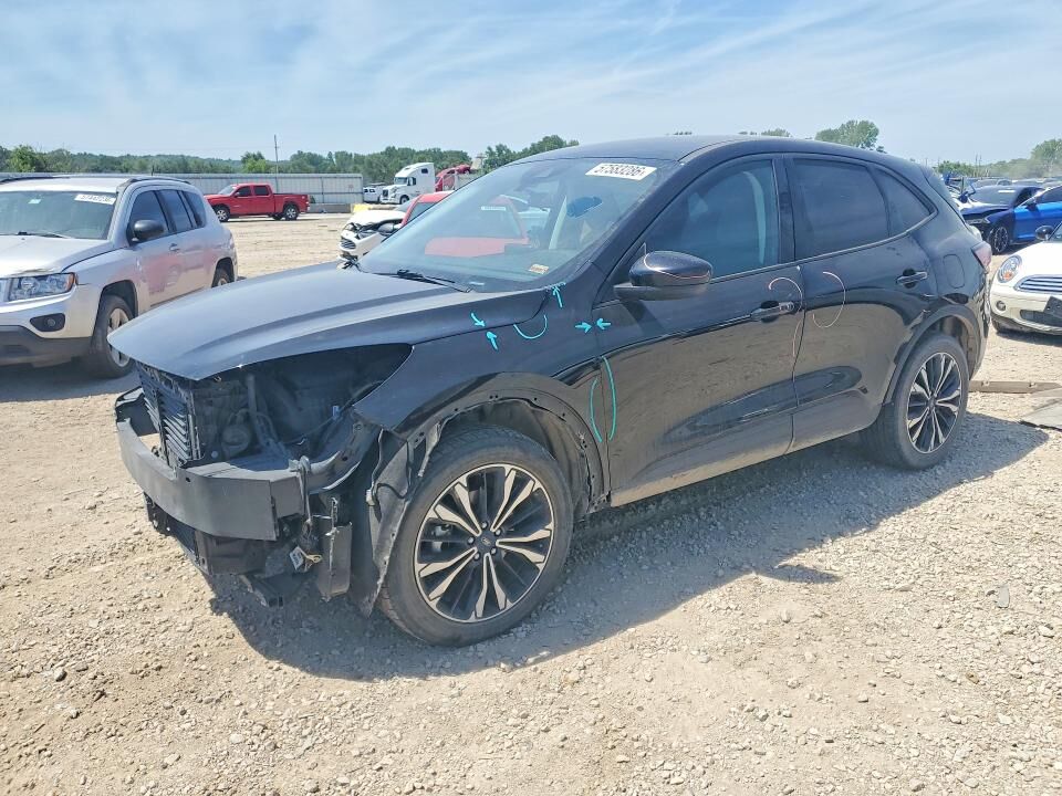2021 FORD Escape