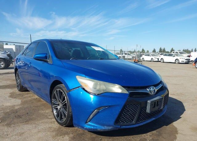 2016 TOYOTA Camry