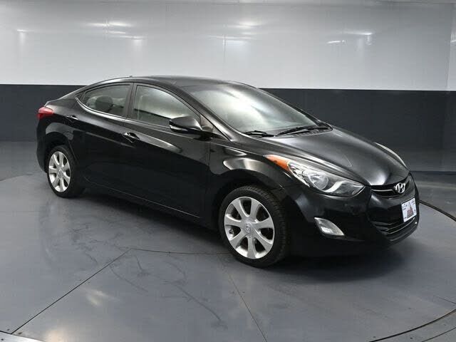 2012 HYUNDAI Elantra
