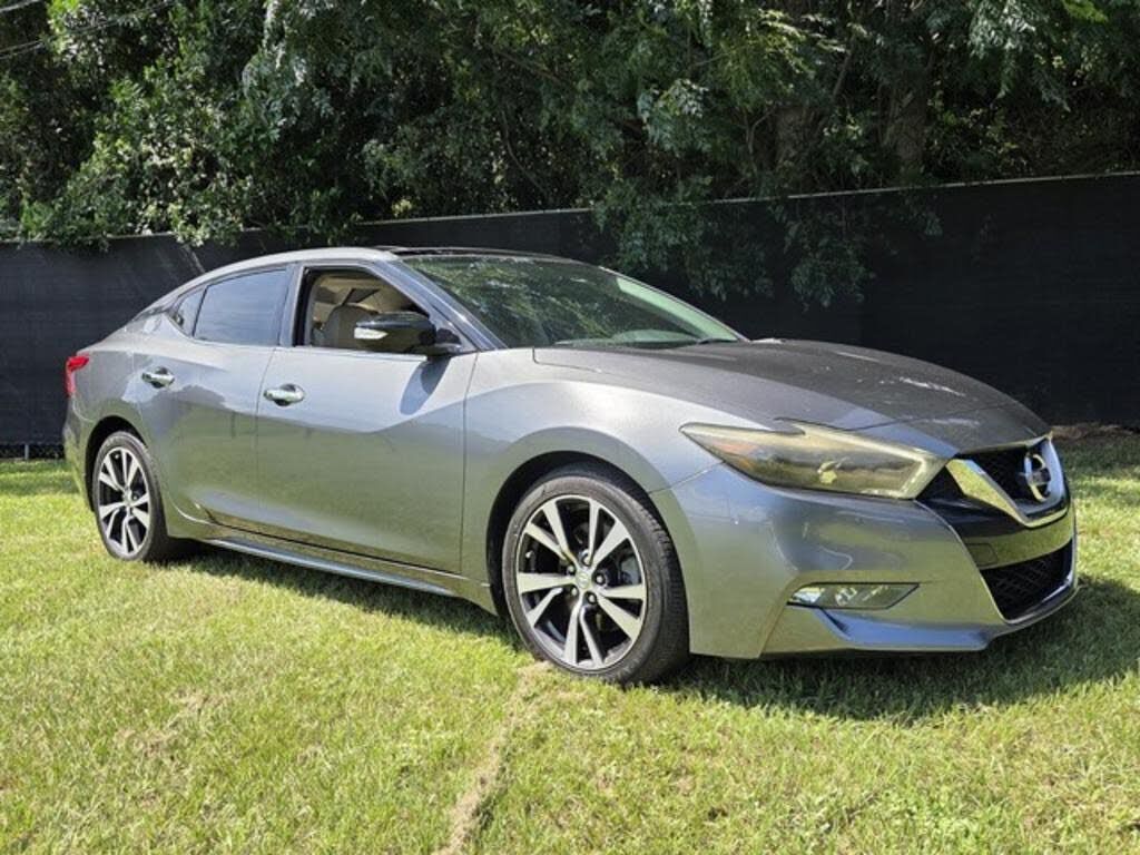 2016 NISSAN Maxima