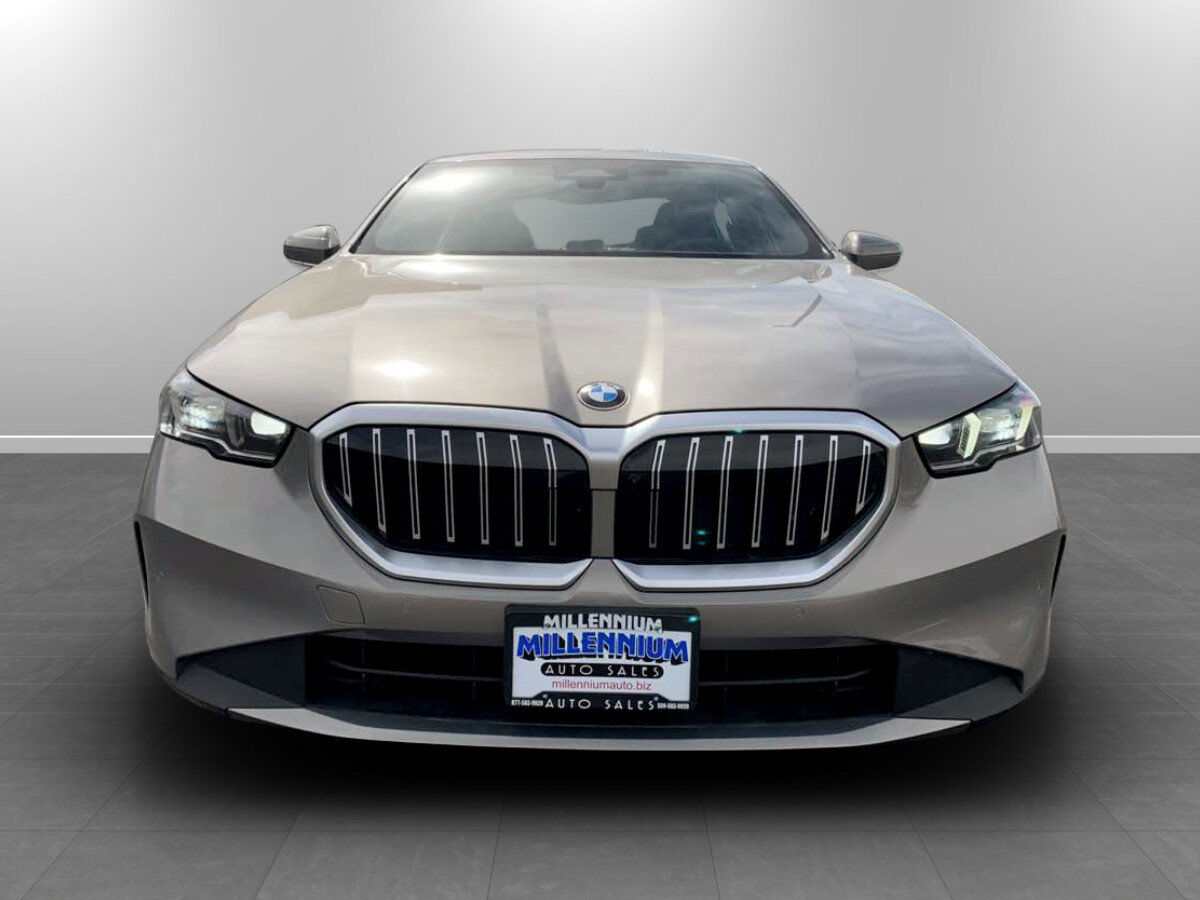 2026 BMW 530i
