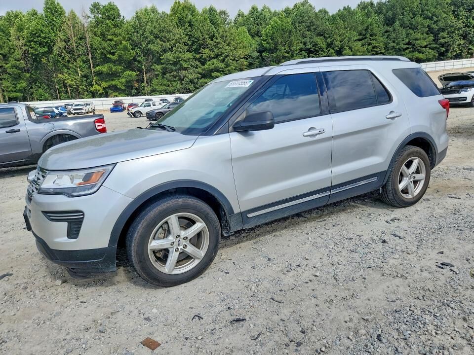 2018 FORD Explorer