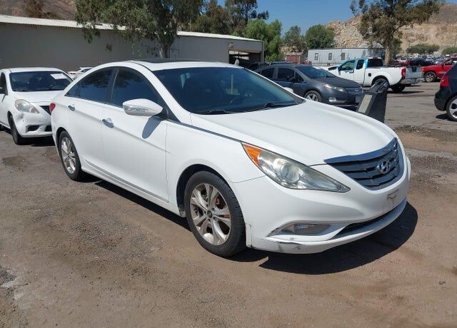 2011 HYUNDAI Sonata