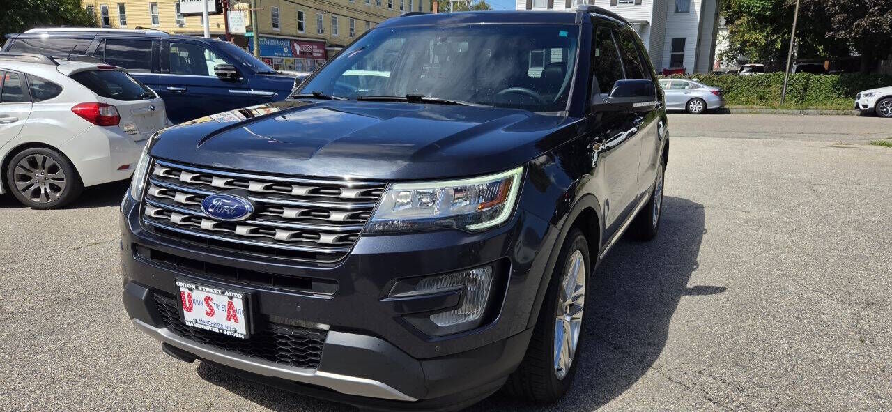 2017 FORD Explorer