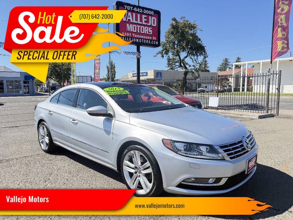 2013 VOLKSWAGEN Passat
