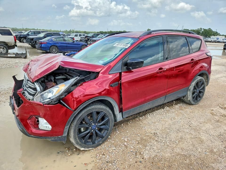 2017 FORD Escape