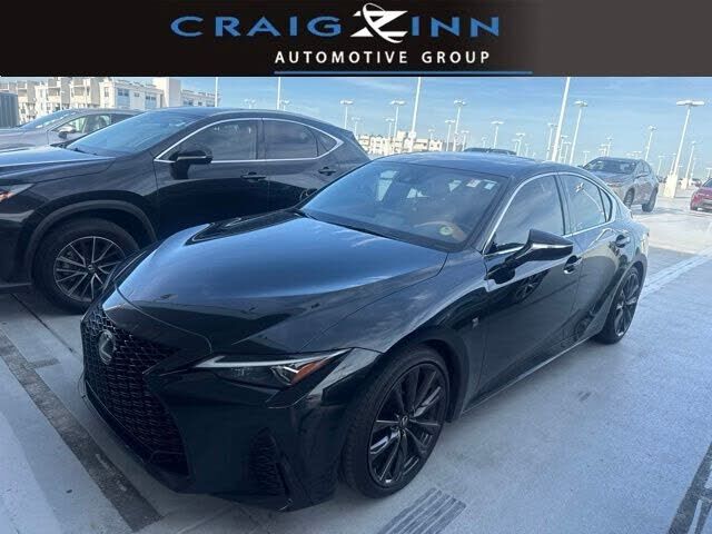 2025 LEXUS IS