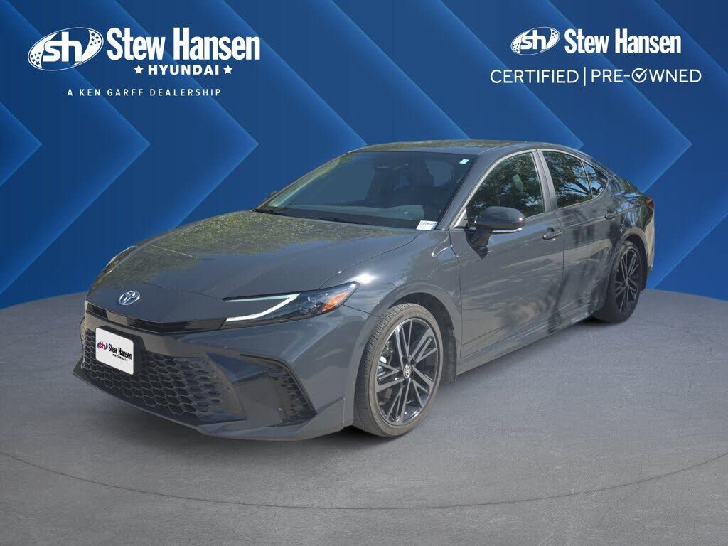 2026 TOYOTA Camry