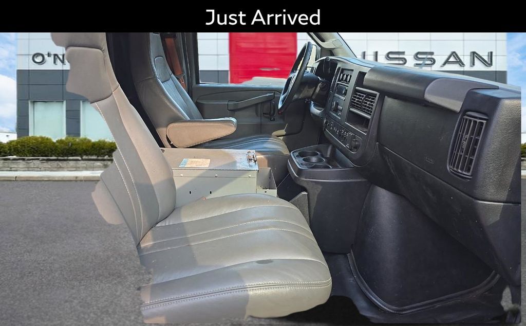 2018 CHEVROLET Express
