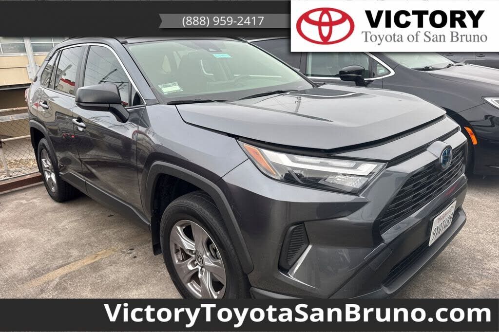 2024 TOYOTA RAV4