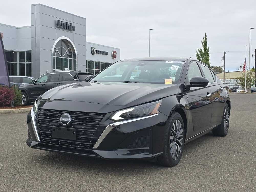 2023 NISSAN Altima