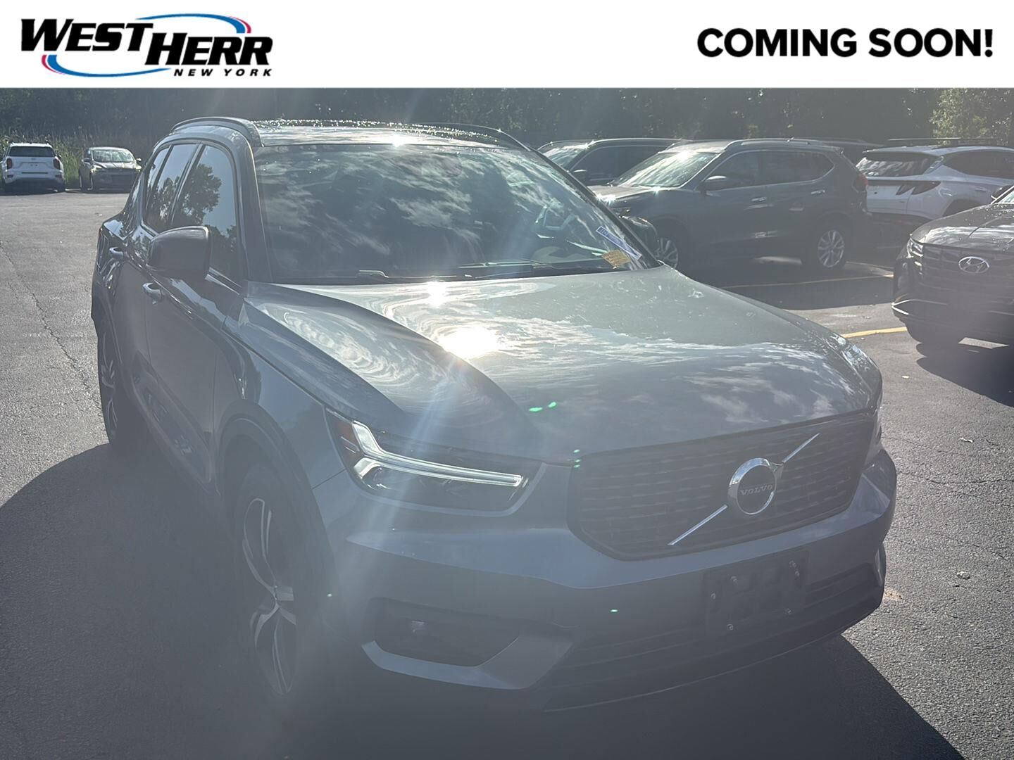 2019 VOLVO XC40
