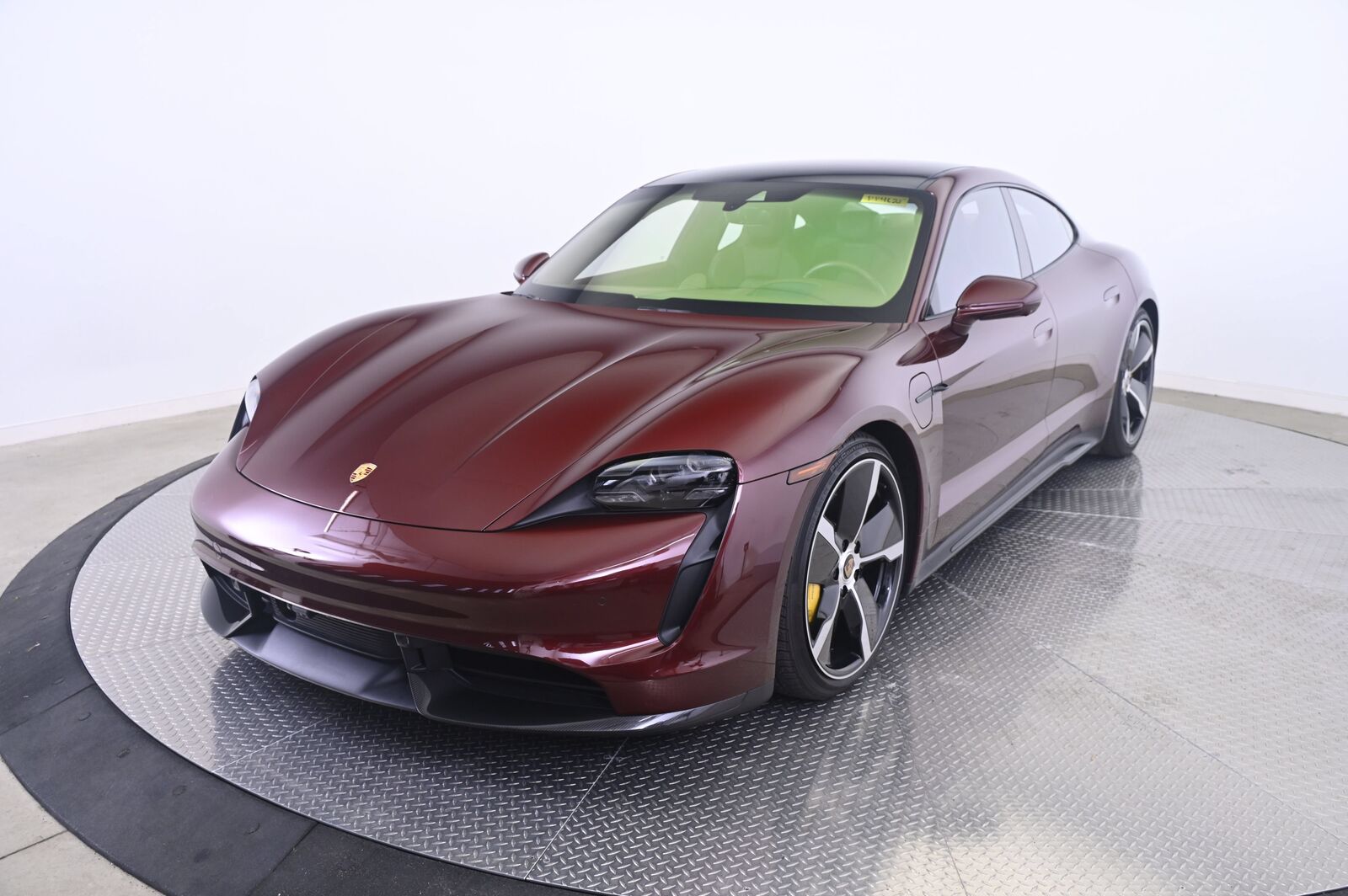 2021 PORSCHE Taycan