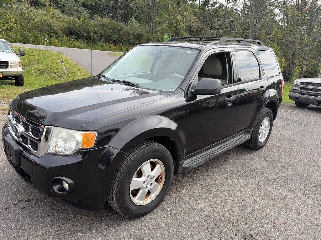 2011 FORD Escape