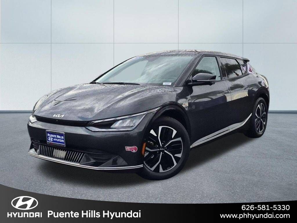 2023 KIA EV6