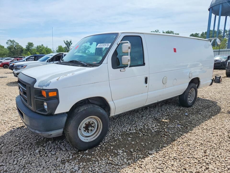 2011 FORD E-350