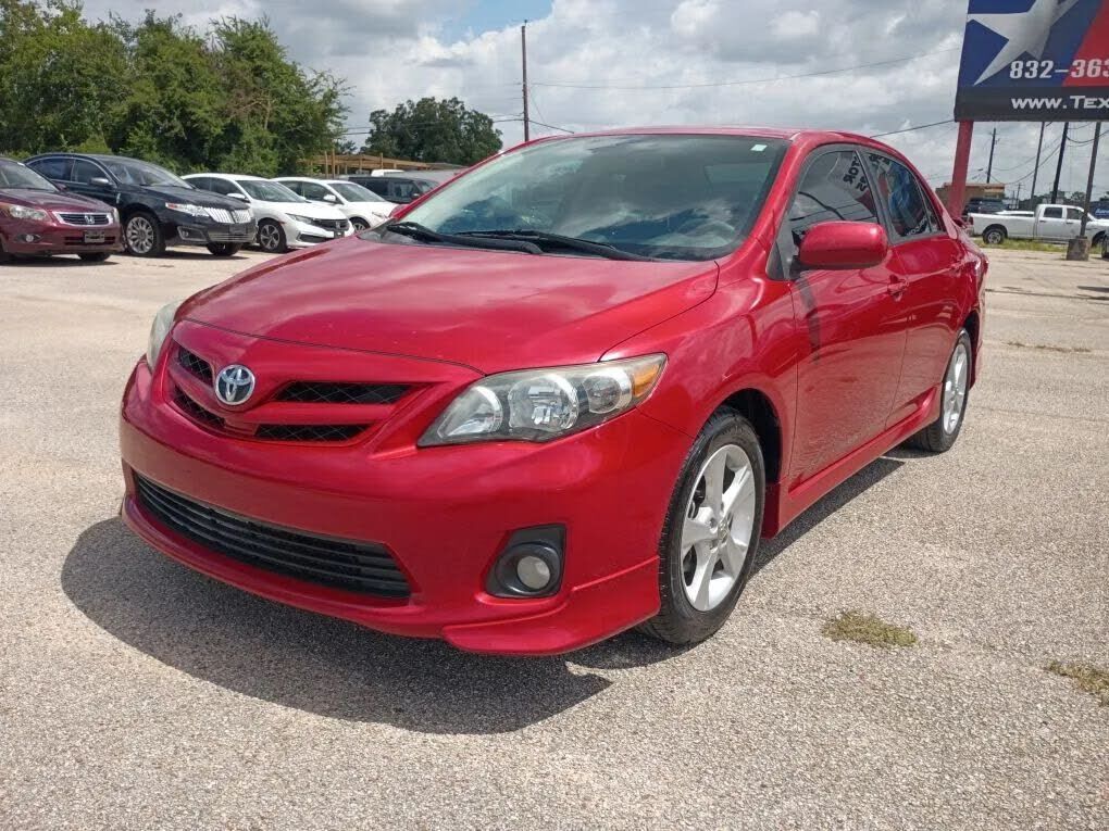 2013 TOYOTA Corolla