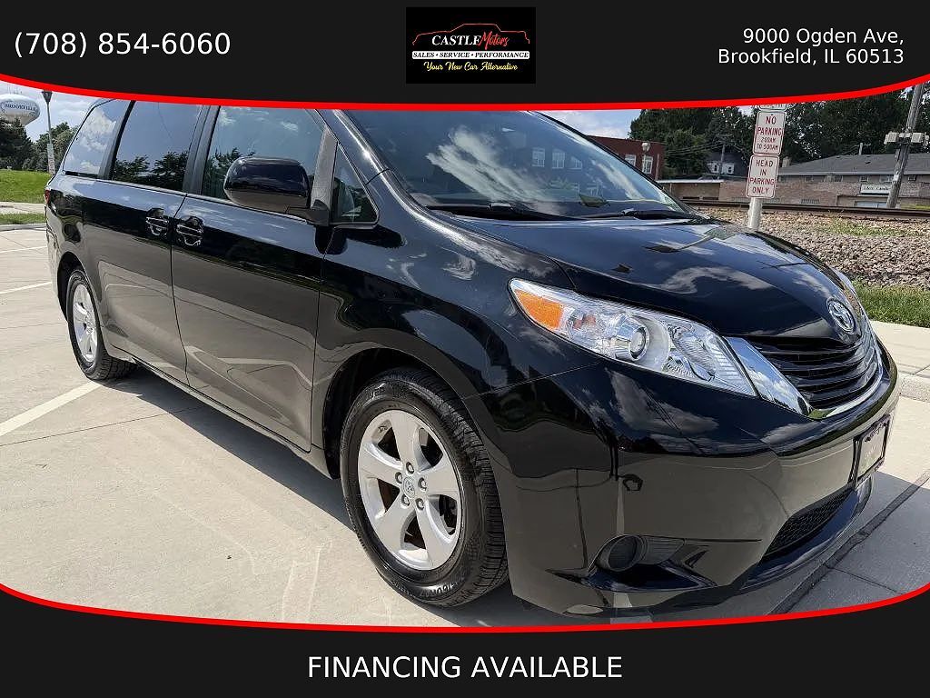 2015 TOYOTA Sienna