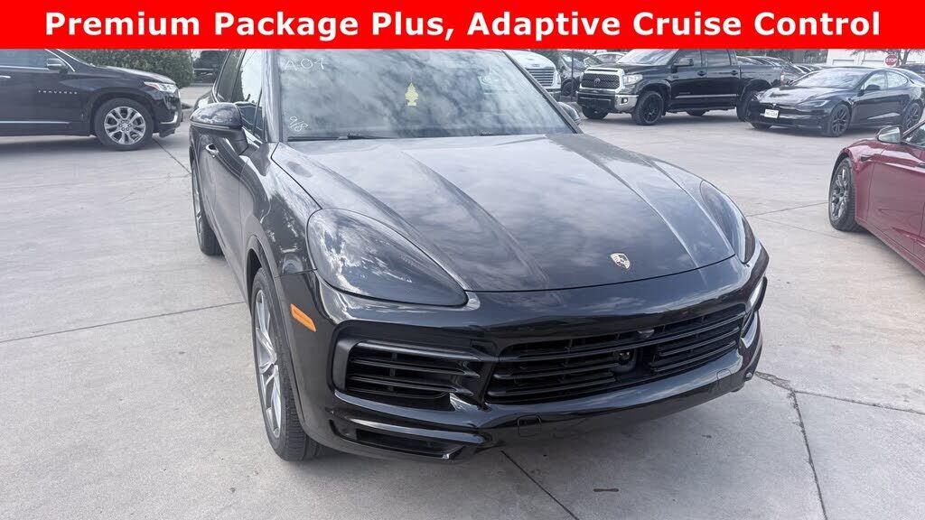 2020 PORSCHE Cayenne