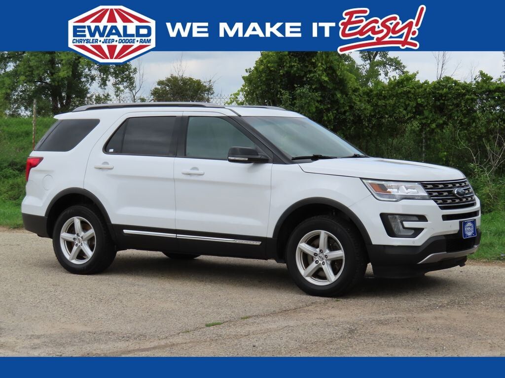 2017 FORD Explorer