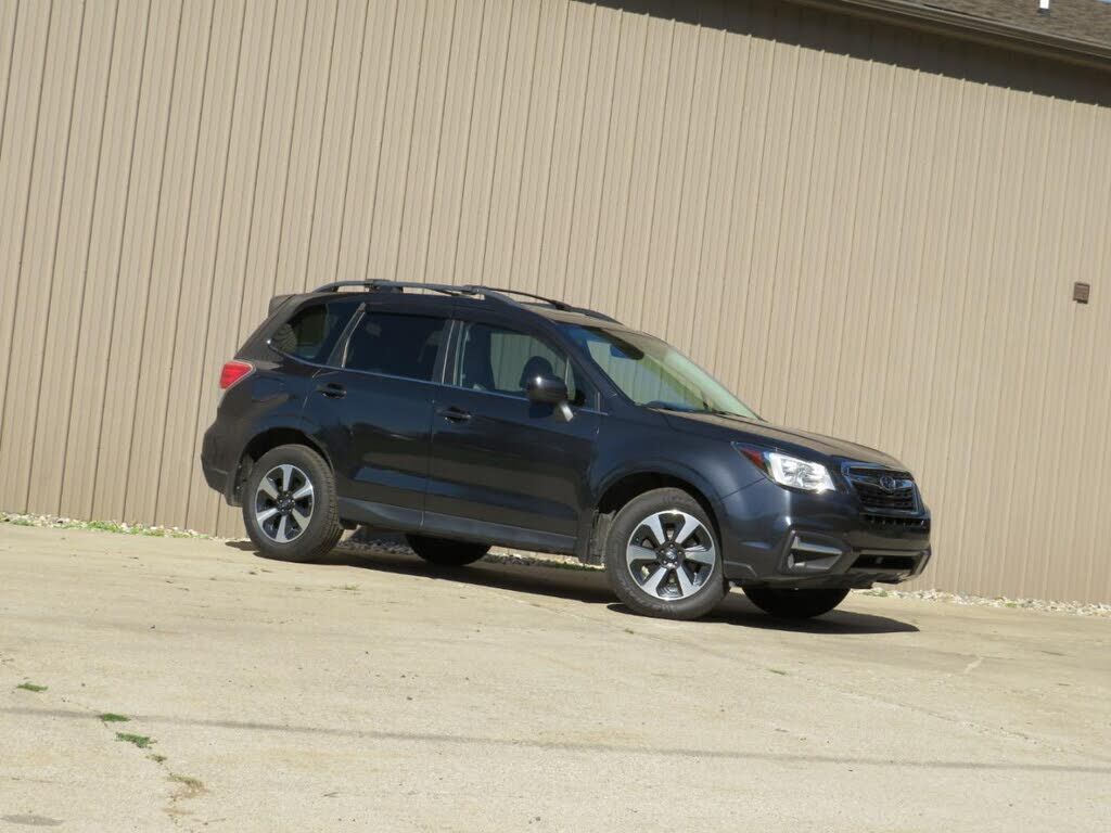 2018 SUBARU Forester