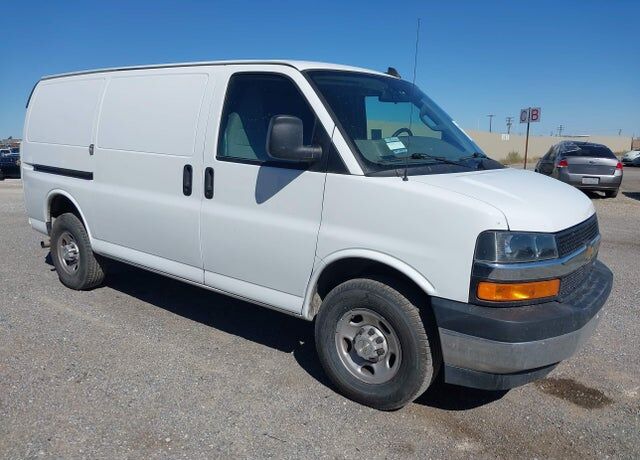 2023 CHEVROLET Express