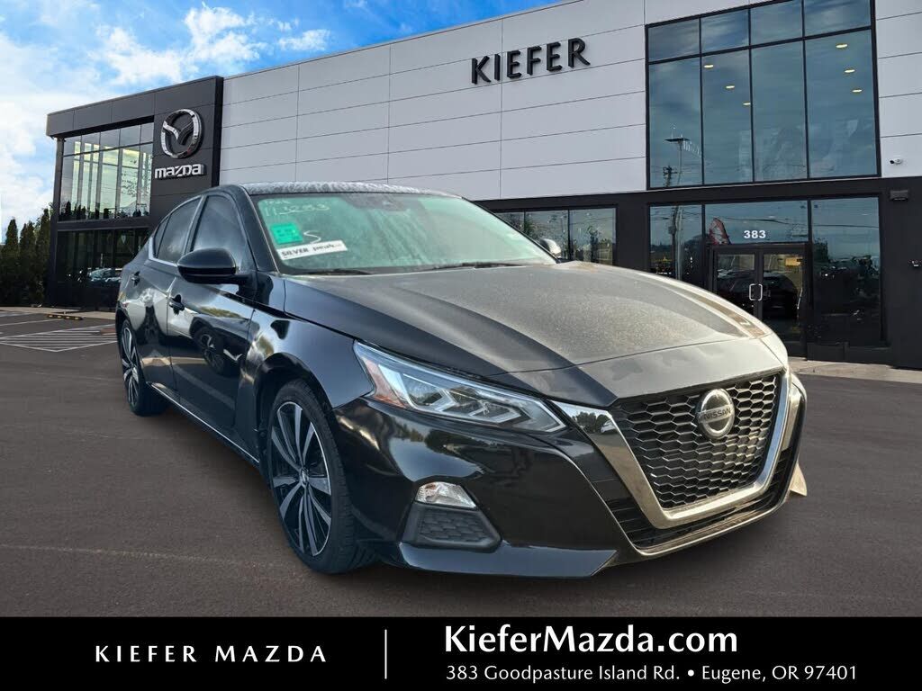 2022 NISSAN Altima