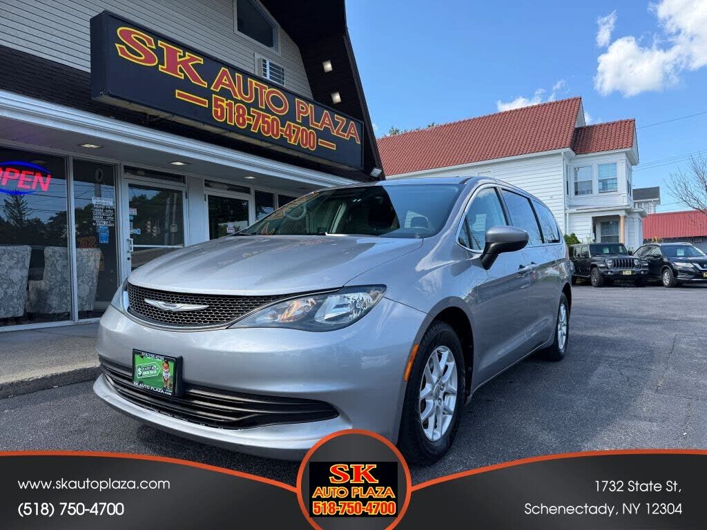 2017 CHRYSLER Pacifica
