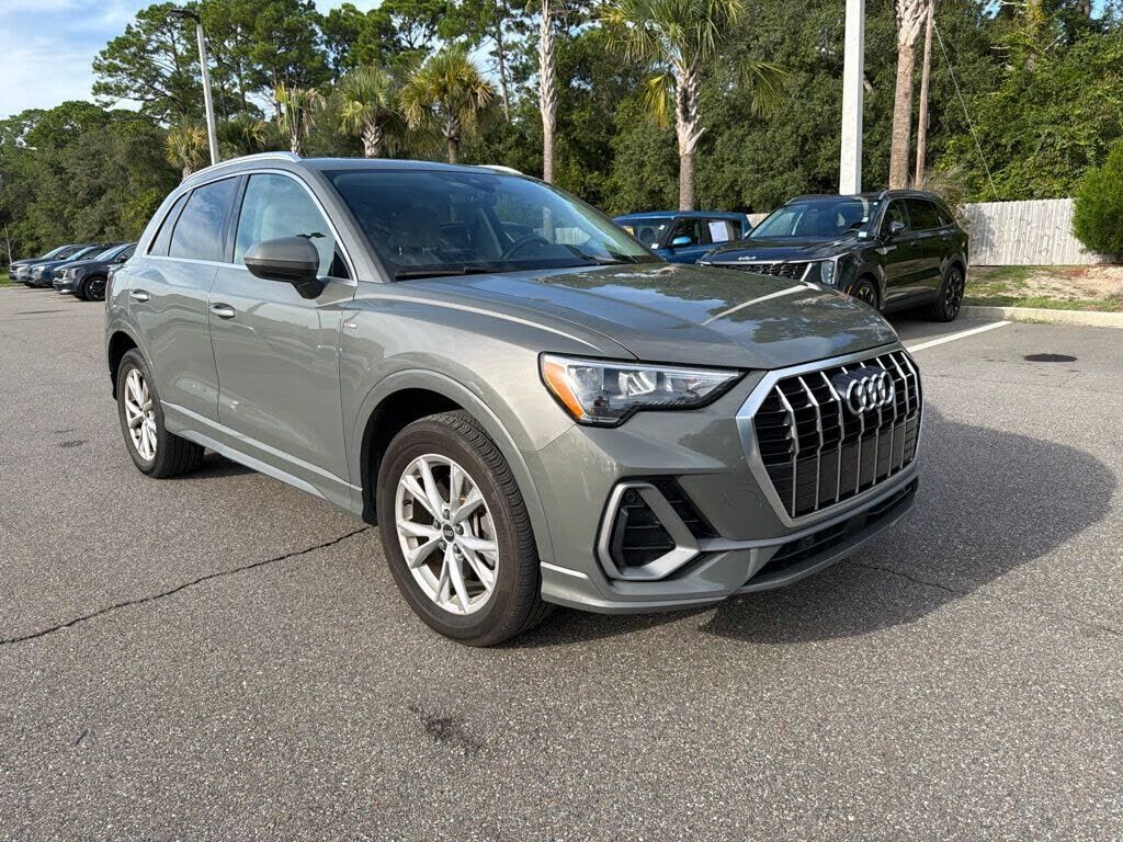 2021 AUDI Q3